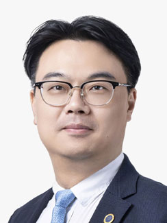 Jin-Woo Oh
